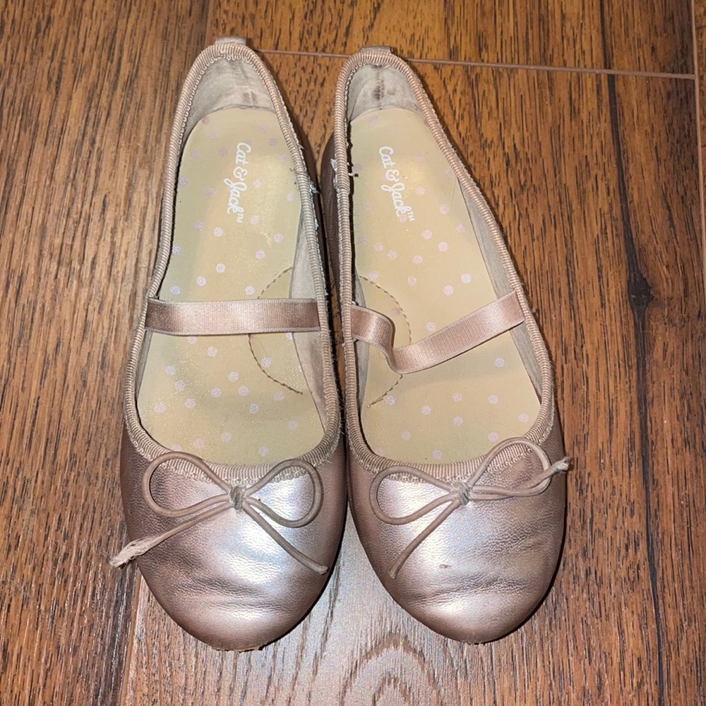 Girls iridescent pink bow flats